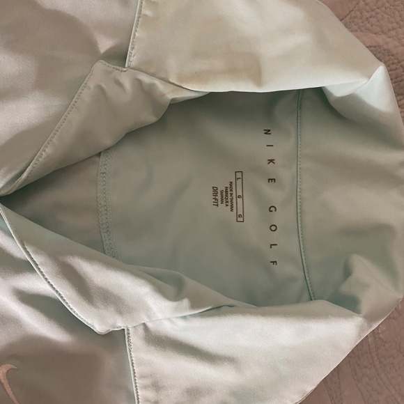 Nike Golf (women's) - Picture 2 of 4